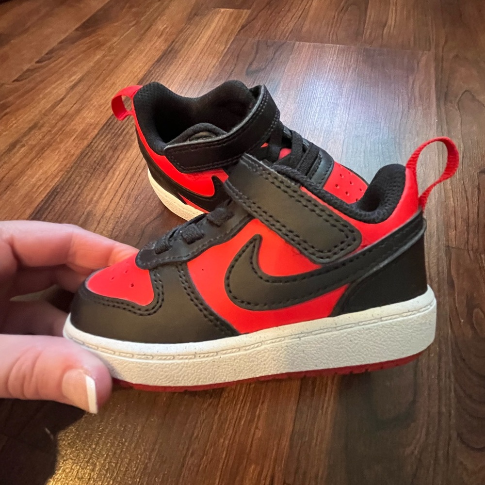 Nike Toddler size 6c KIDS' NIKE LITTLE KID COURT BOROUGH LOW RECRAFT PS SNEAKERS